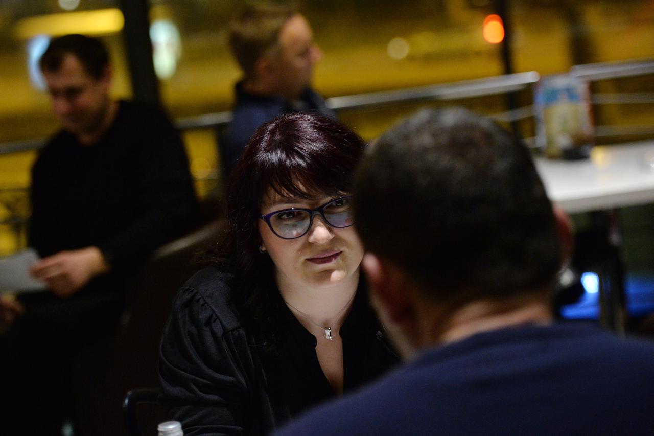 20.02.2016., Zagreb - Almeria bar jednom mjesecno spaja parove na brzom spoju.  Photo: Marko Lukunic/PIXSELL