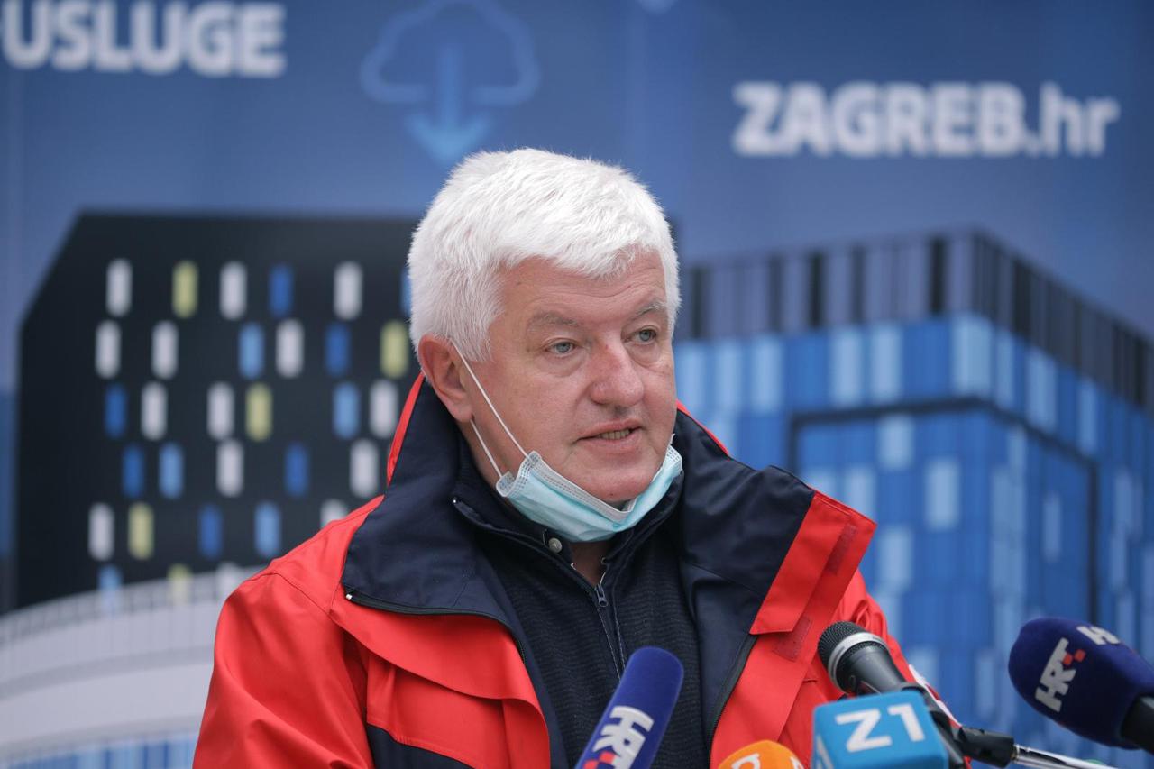 Konferencija za medije StoĹľera civilne zaĹˇtite grada Zagre