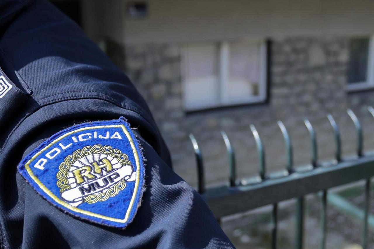 Policija