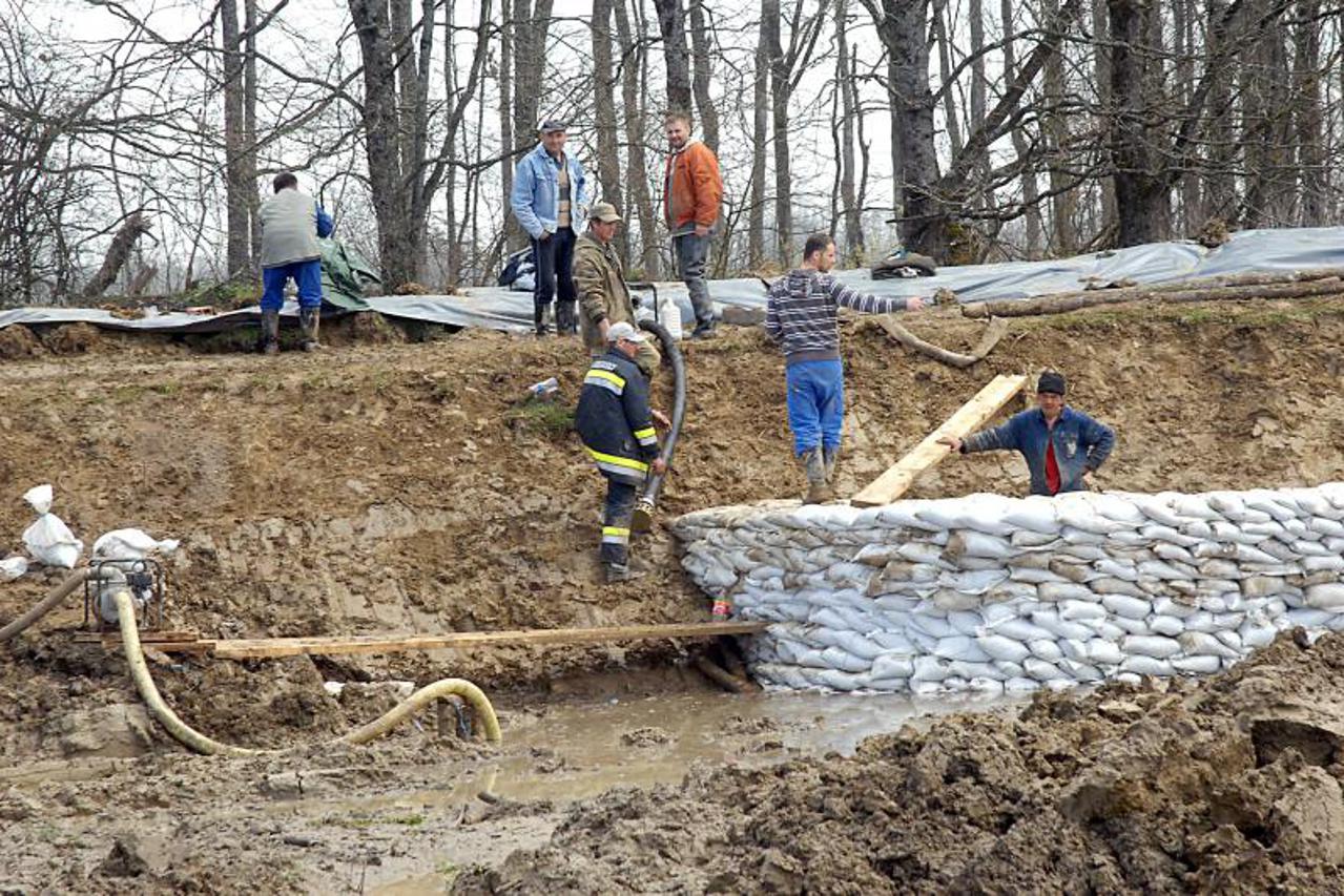 svinjicko,poplave,voda,sisak,portal (1)