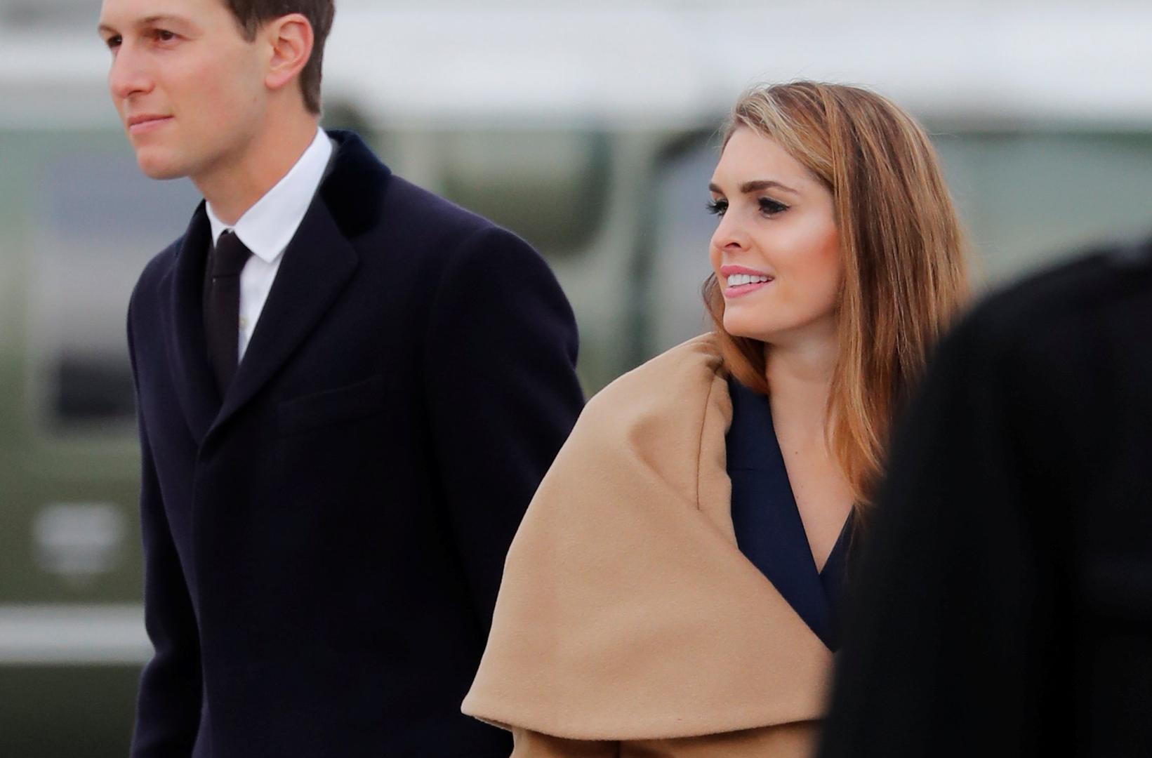 S Trumpom u Davos nisu došli njegova supruga Melania Trump ni kći i savjetnica Ivanka Trump, ali jest Ivankin suprug Jared Kushner, koji je pravio društvo Hope Hicks.