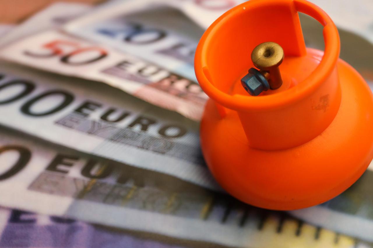 Ilustracija za poskupljenje Plina