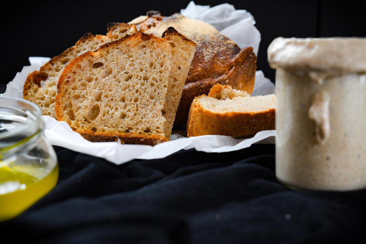 Kruh s kiselim tijestom