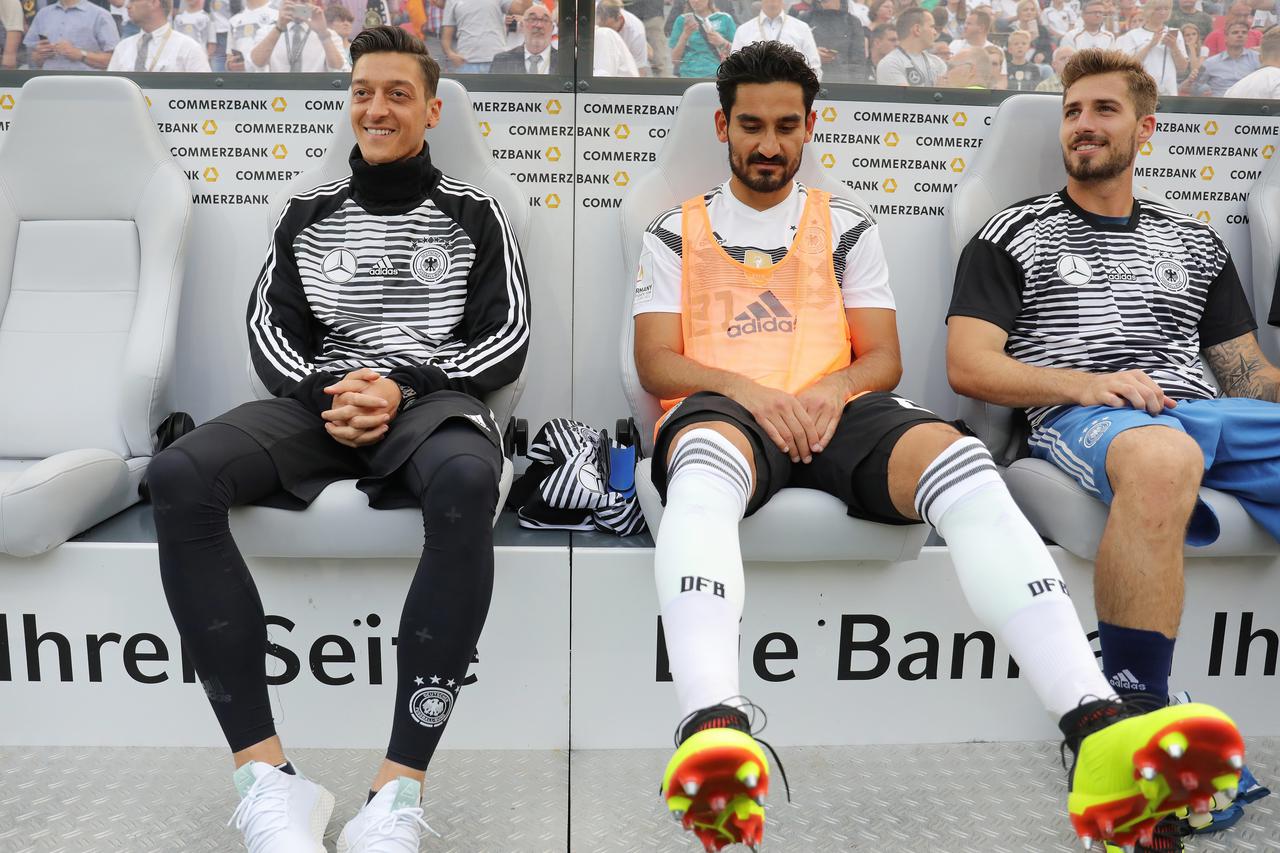 Mesut Ozil Ilkay Gundogan