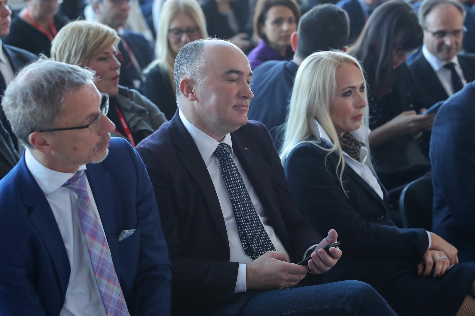 Guverner HNB-a Boris Vujčić, predstavnik vlasnika Styrije u Hrvatskoj Ivan Tolj i predsjednica uprave Večernjeg lista Andrea Borošić
