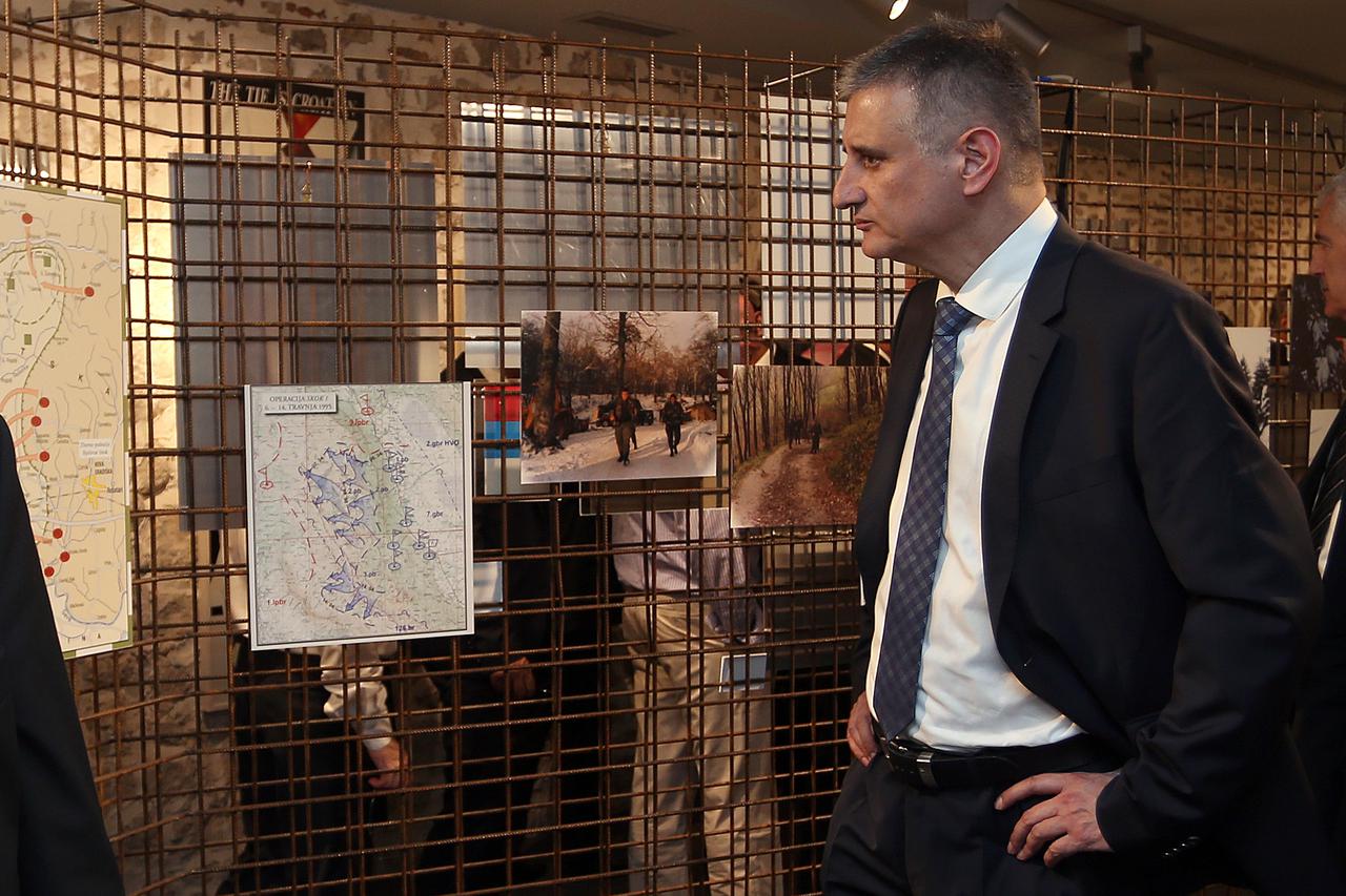 milanović karamarko knin 2015.