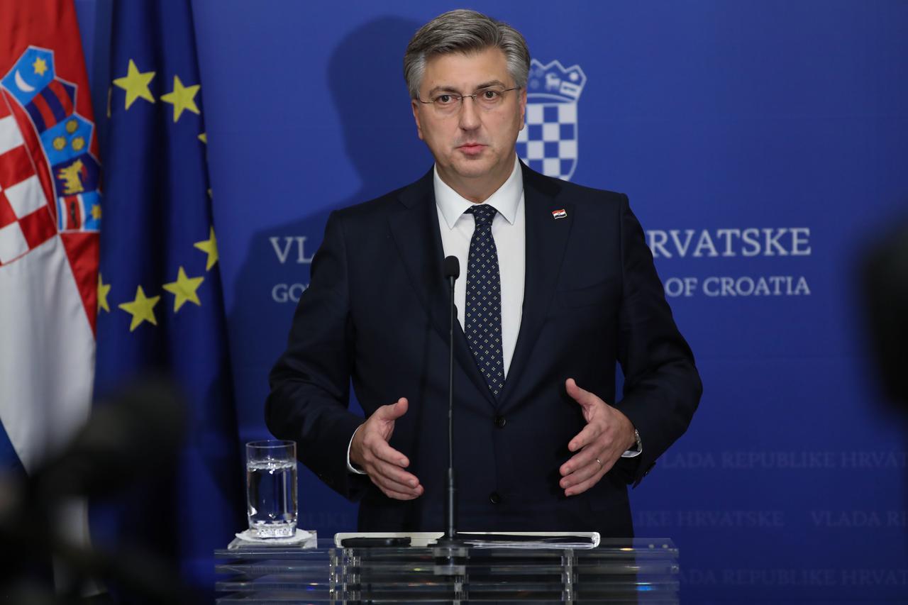 Zagreb: Andrej Plenković smjenio ministra Filipovića