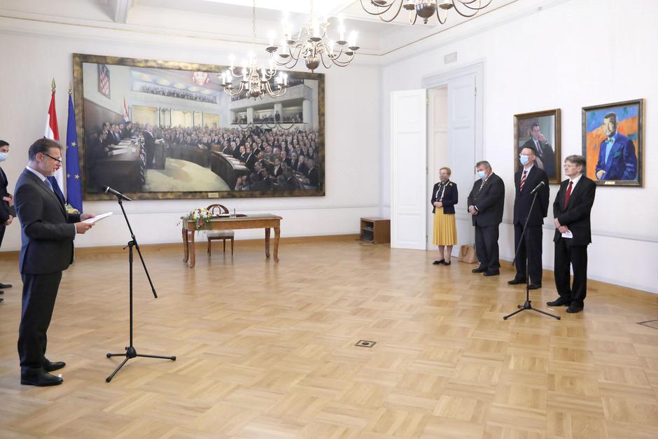 Zagreb: Radovan Dobronić prisegnuo pred predsjednikom Hrvatskoga sabora 