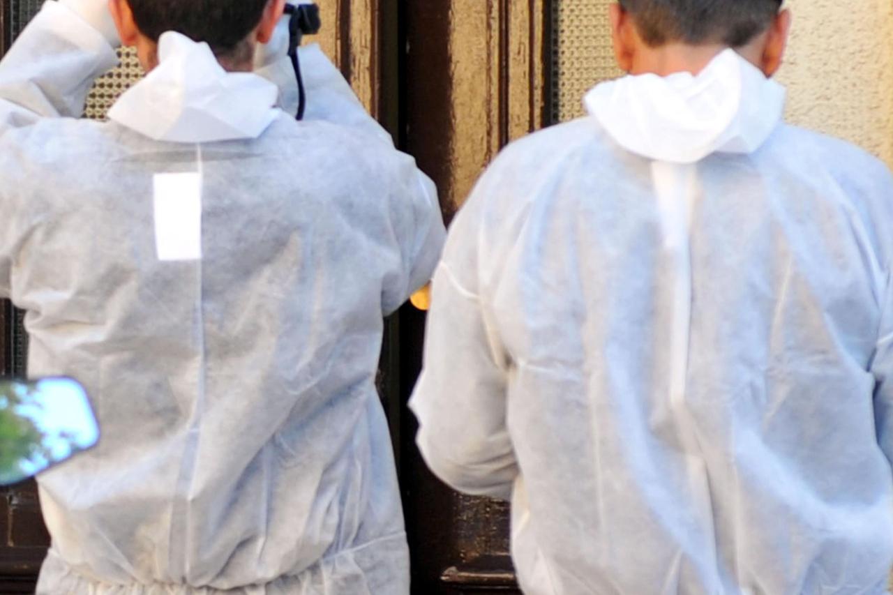 ARHIVA - 6. listopada 2008. Zagreb: Na ku?nom pragu u Hatzovoj ulici ubijena Ivana Hodak