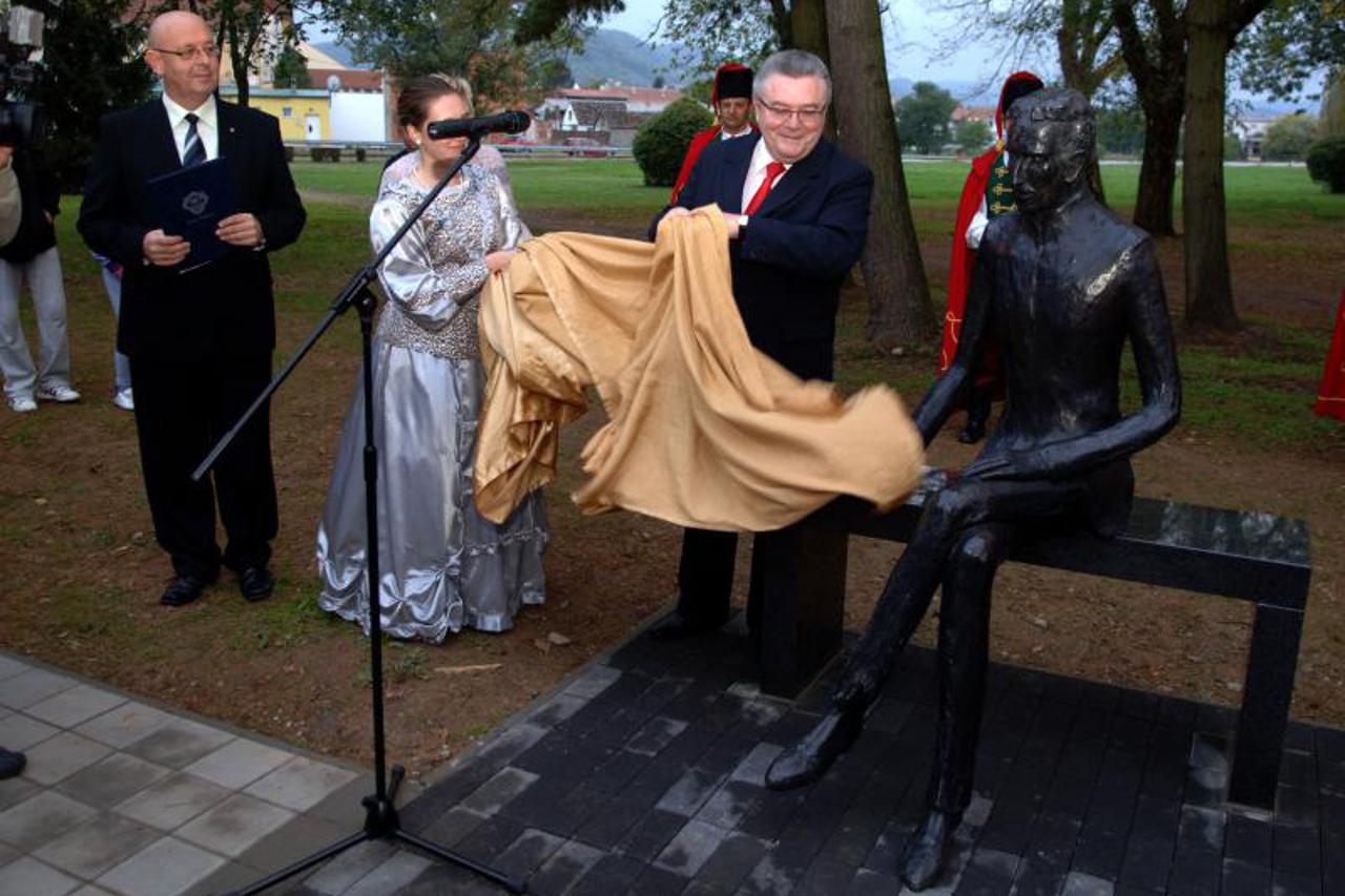 nikola tesla,požega (1)