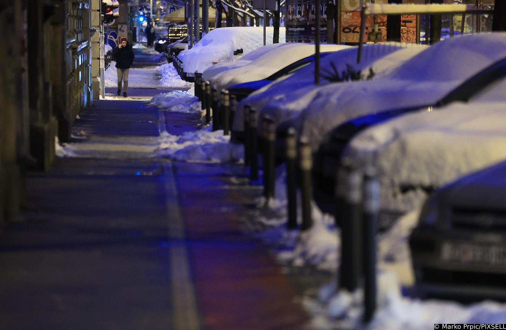 Snijeg je stvorio ozbiljne probleme diljem Hrvatske.