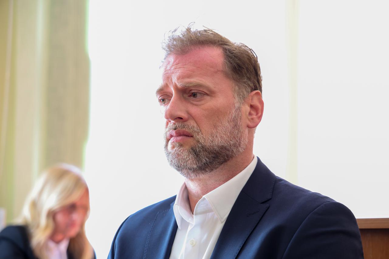 Vinkovci: Nastavak suđenja bivšem ministru obrane Mariju Banožiću