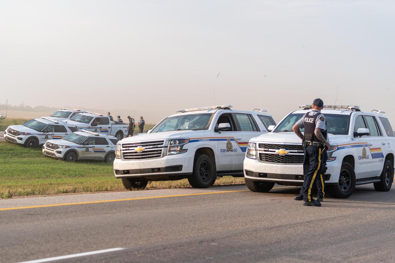 Canada Stabbings Suspect Dies After Car Chase -Saskatchewan