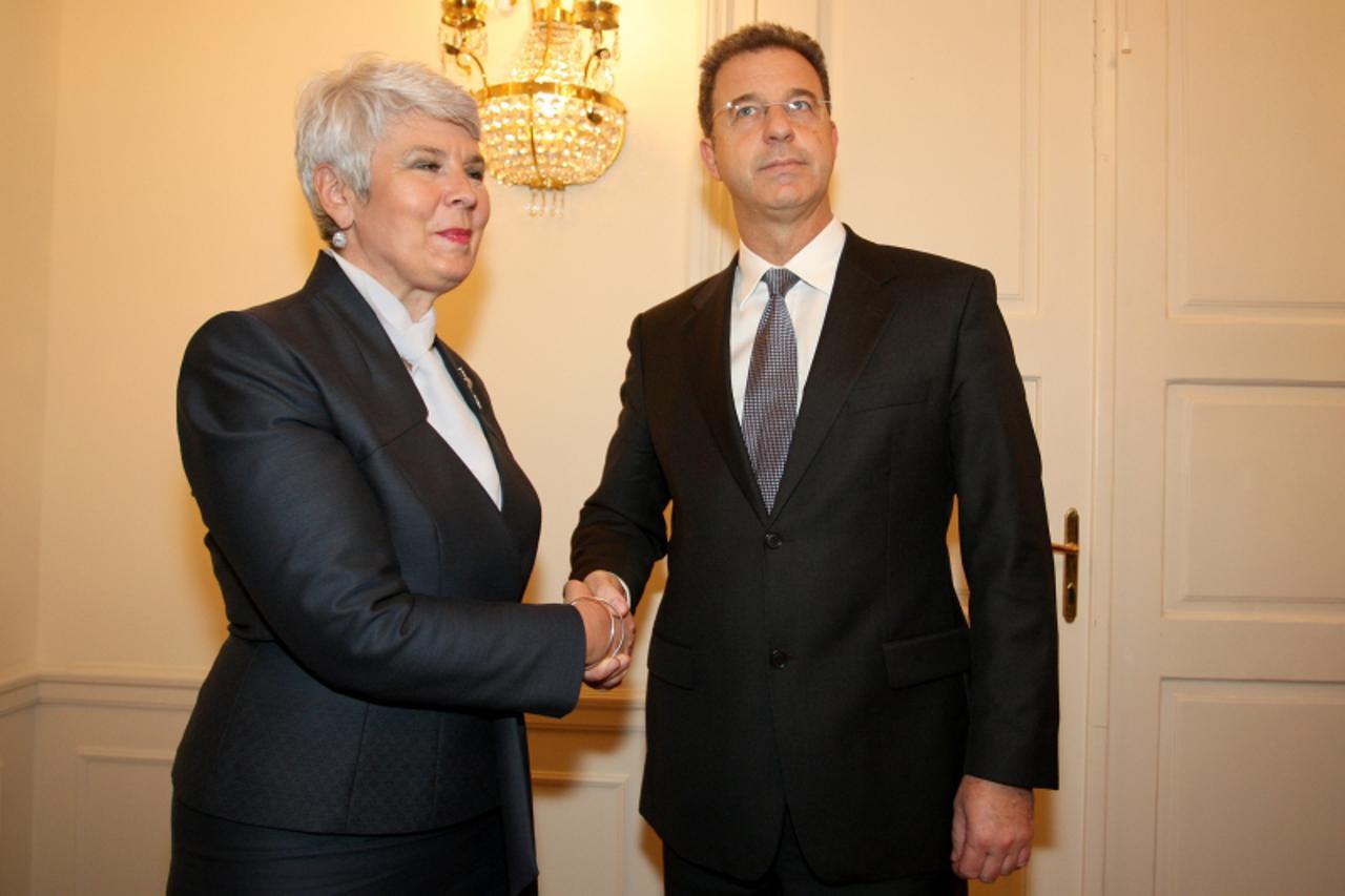 '20.10.2010. Markov trg,Vlada RH -Predsjednica Vlare RH Jadranka Kosor susrela se u Banskim dvorima s glavnim tuziteljem Medjunarodnog suda za ratne zlocine na prostoru bivse Jugoslavije Sergeom Bramm