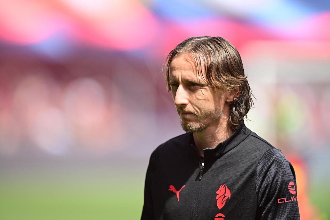 Serie A - Genoa v AC Milan