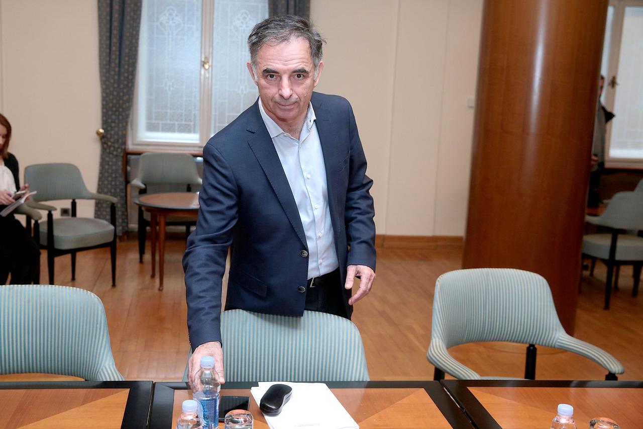12.02.2016., Zagreb - U Saboru odrzana sjednica Odbora za ustav, poslovnik i politicki sustav. Milorad Pupovac.  Photo: 