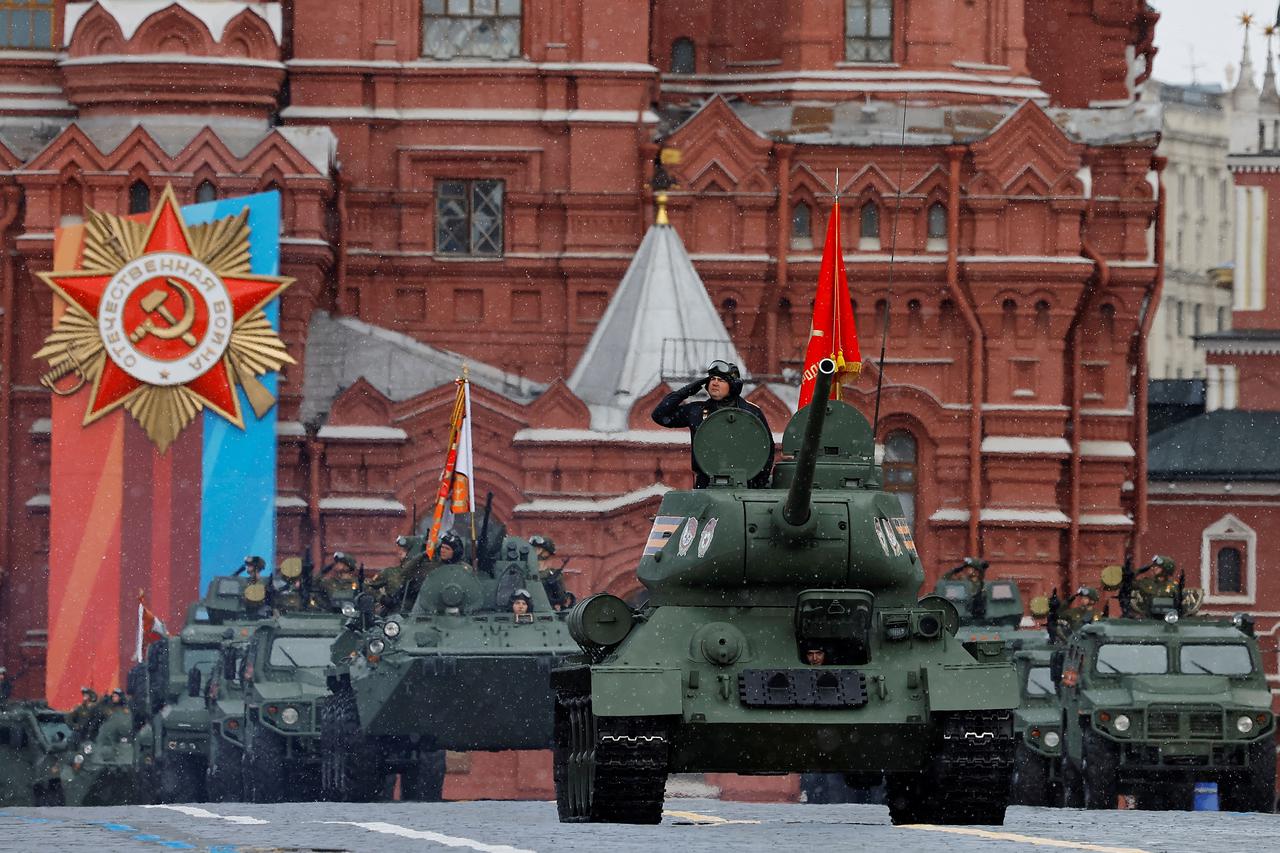 Russia marks Victory Day with military parade in Moscow