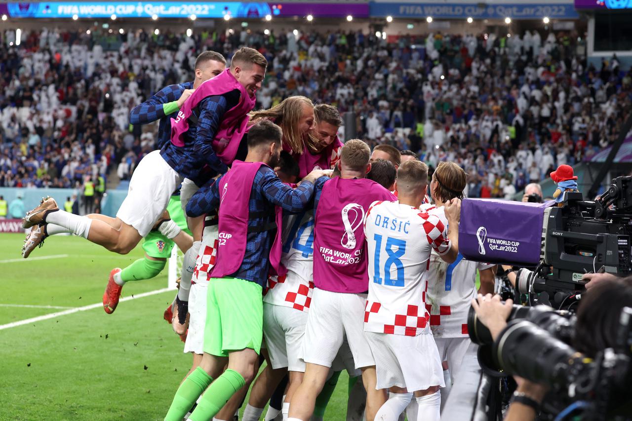 KATAR 2022 - Livaković odveo Hrvatsku u četvrtfinale Svjetskog prvenstva