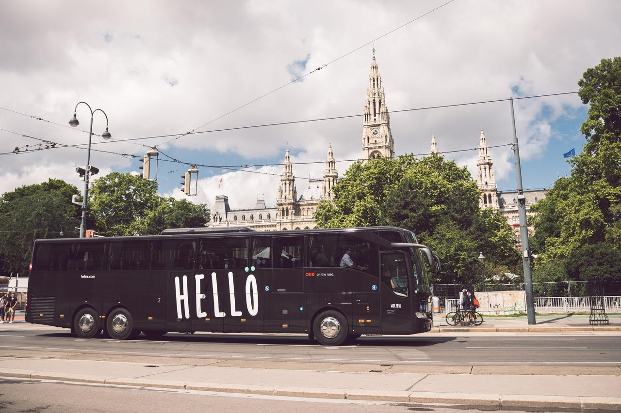 Hellö autobusi