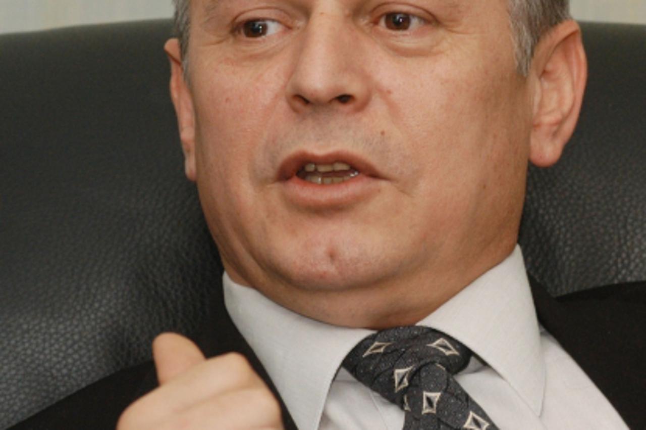 \'unutrasnja, 05.12.2003. davorko vidovic- snimio patrik macek\'