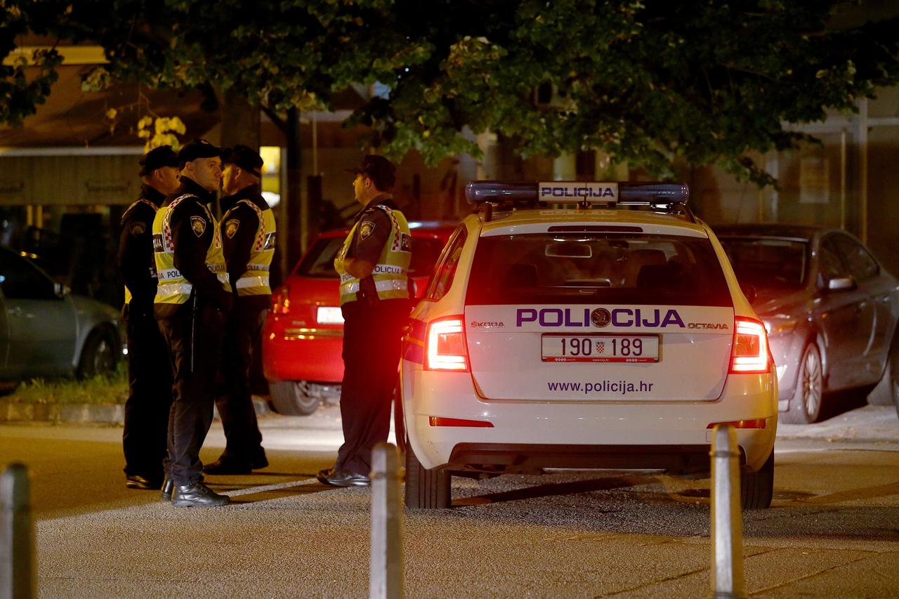 policija