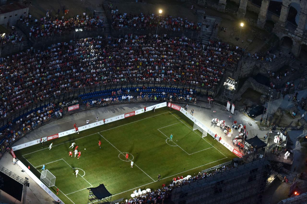 Vatreni - Bayern - Spektakl u pulskoj Areni