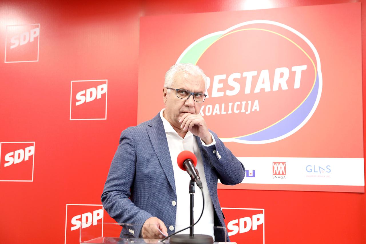 Zagreb: Rajko Ostojić o aktualnoj političkoj situaciji