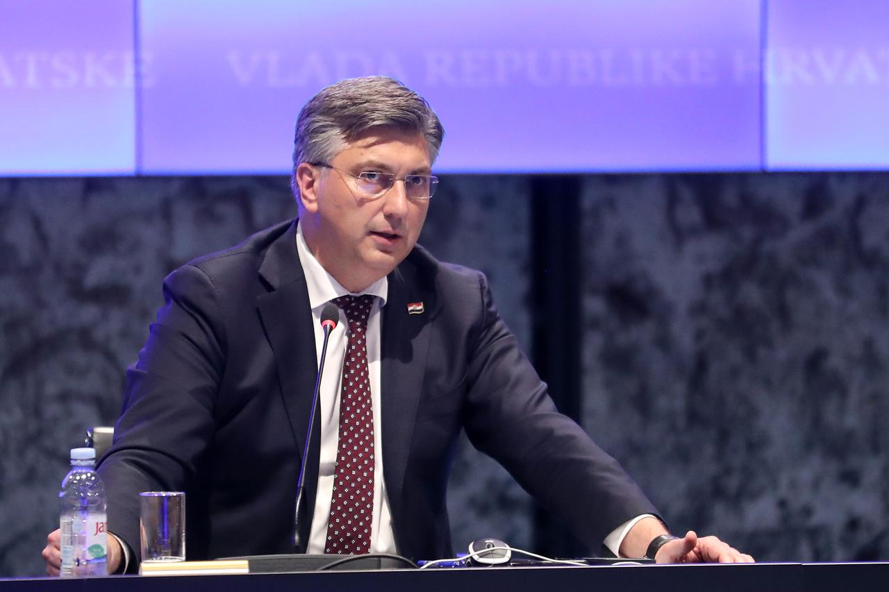 Potpisivanje Kolektivnog ugovora za državne službenike i namještenike