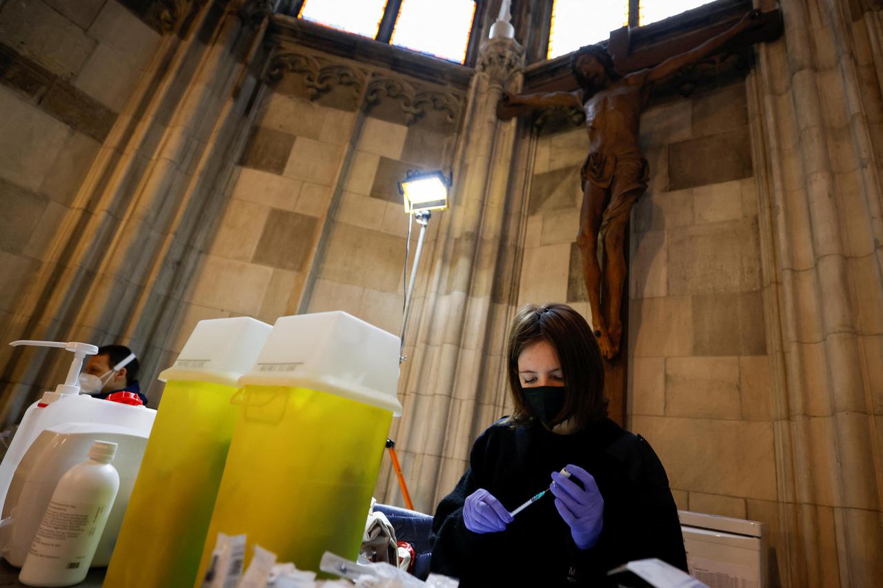 Vaccination center in St. Stephen's Cathedral in Vienna