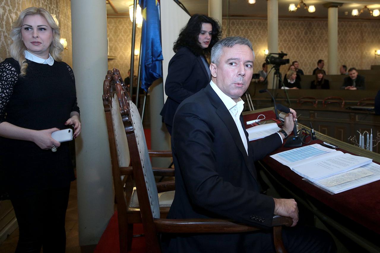 22.12.2015., Zagreb - Zagrebacka gradska skupstina na svojoj 35 sjednici raspravlja o proracunu za 2016. godinu. Darinko Kosor. Photo: Patrik Macek/PIXSELL