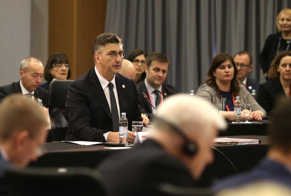 Poslovni forum zemalja srednje i istočne Europe i Kine