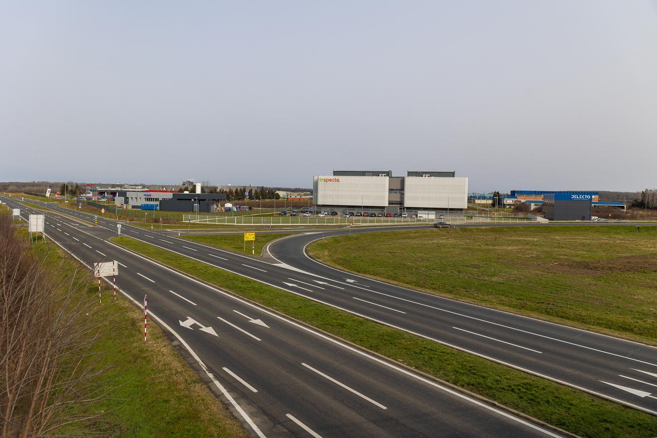 Osijek : Industrijska zona Nemetin