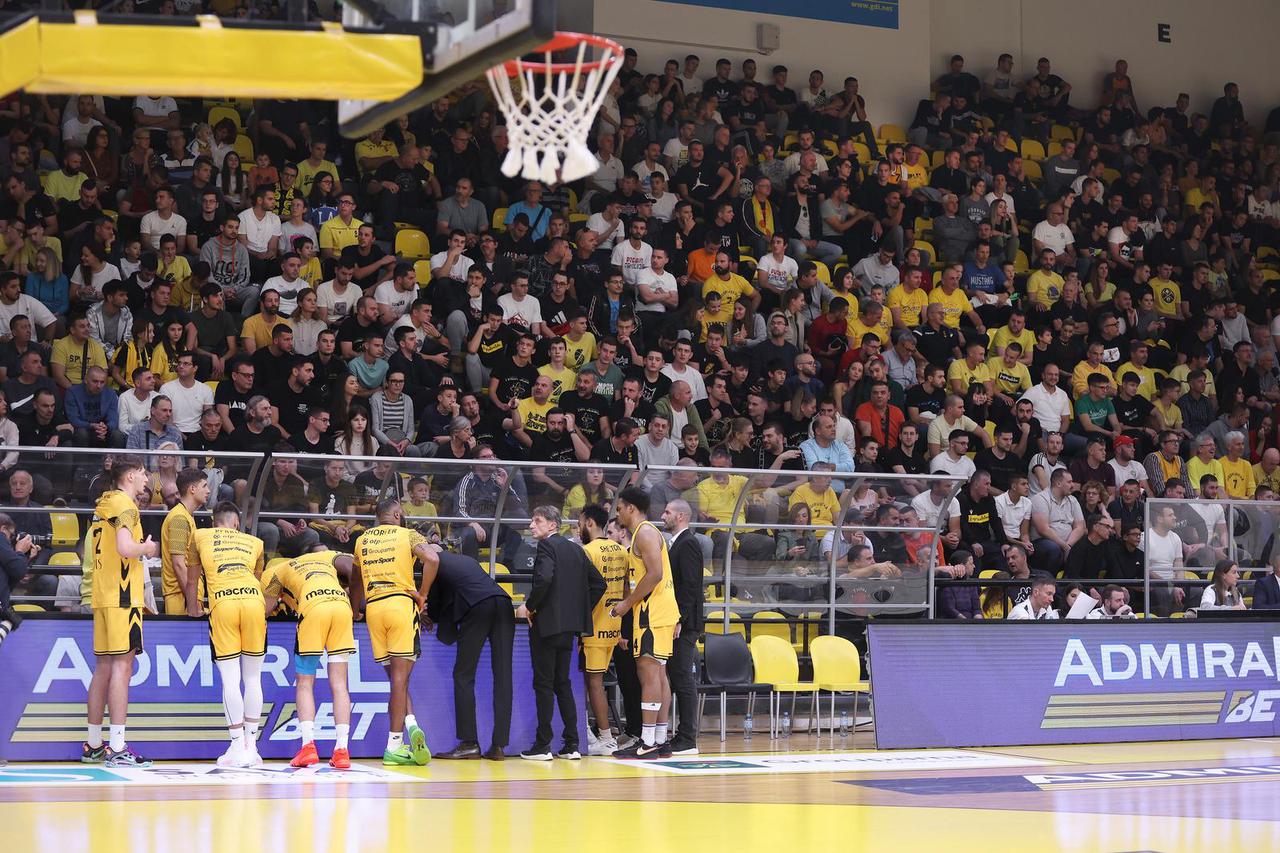 Split: KK Split  i KK Partizan susreli se u utakmici ABA Lige