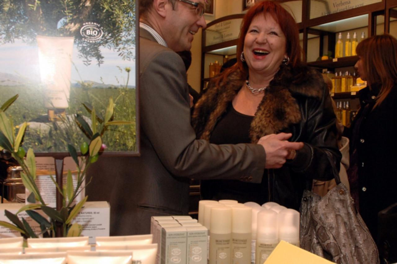 '03.03.2010. Rijeka - Uhicena zbog navodnog primanja mita Zeljka Markovic ravnateljica direkcije poslovnih prostora pri odjelu Gradske uprave za komunalni sustav.  Photo: Goran Kovacic/PIXSELL'