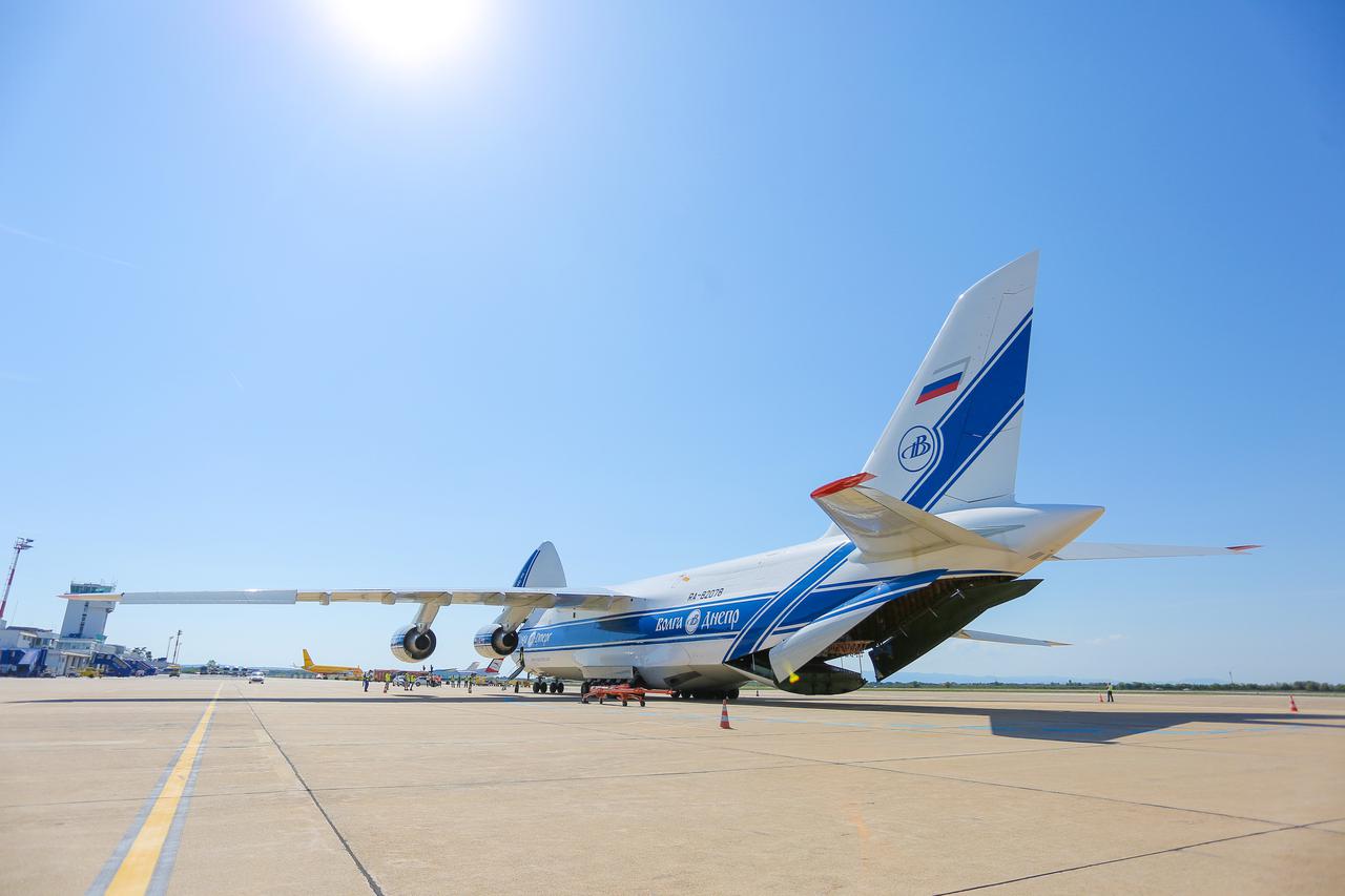 U Zagreb sletio jedan od najvećih aviona na svijetu Antonov