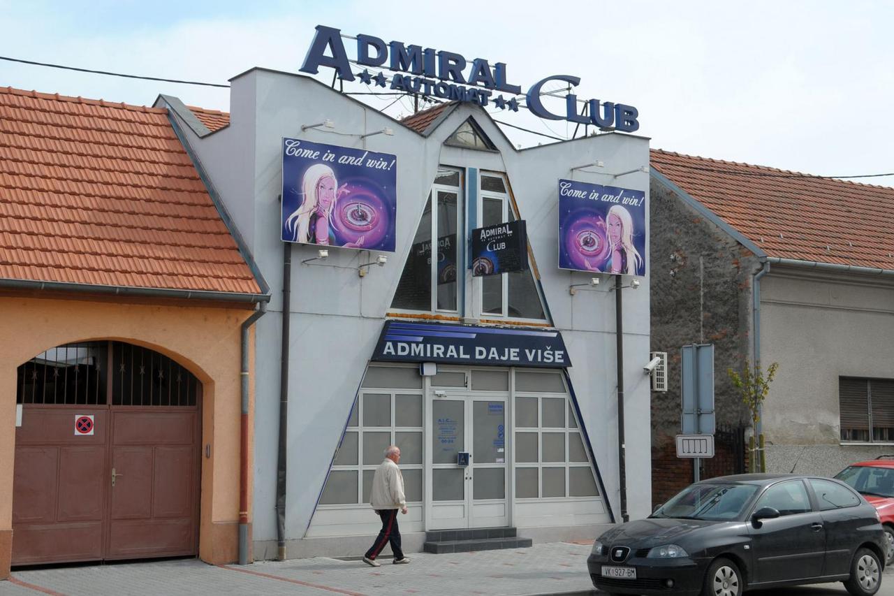Automat klub