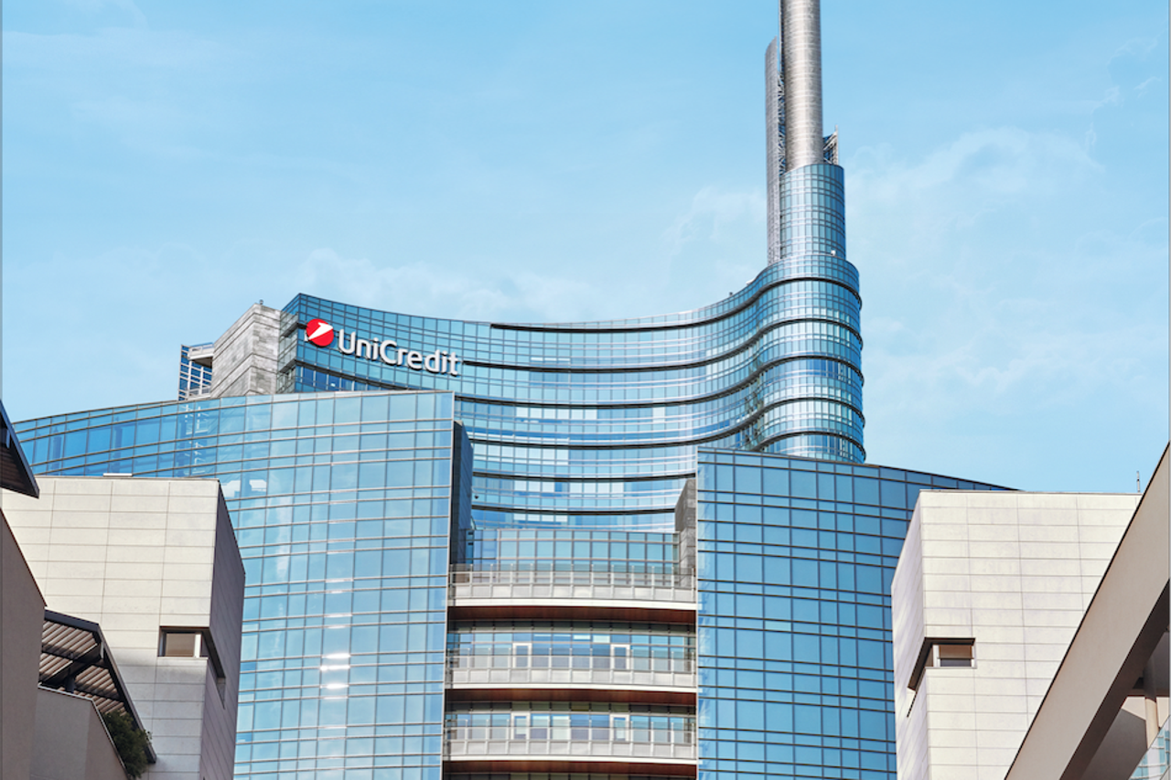 UniCredit