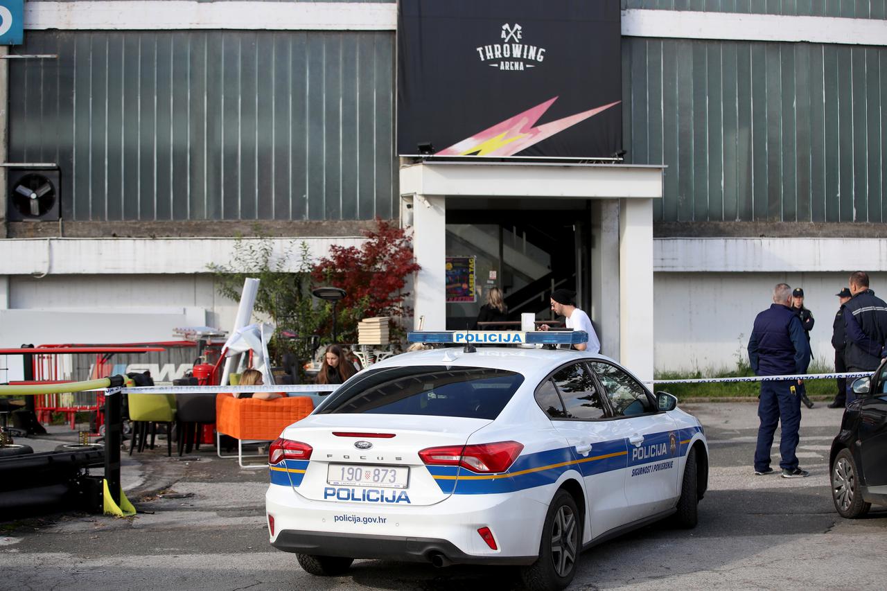 Zagreb: U tijeku je deložacija Karting Arene iz prostora na Velesajmu