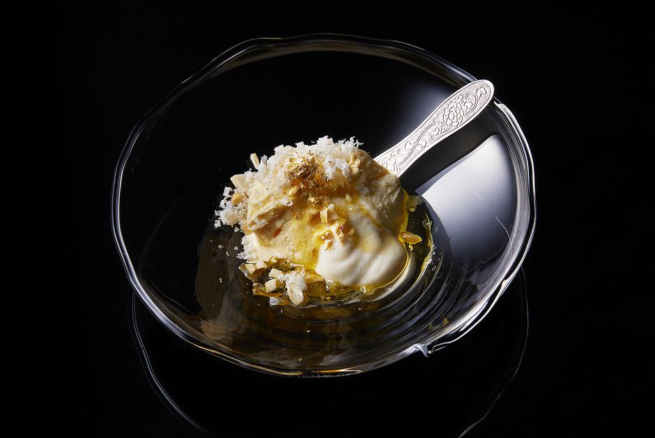 Japanski luksuzni brend ušao je u Guinnessovu knjigu rekorda za najskuplji sladoled na svijetu po cijeni više od 6000 eura po porciji