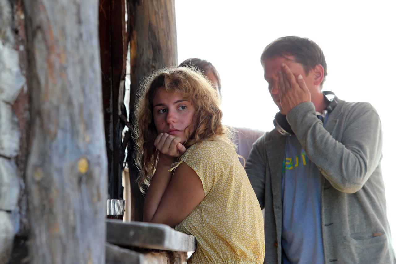 05.10.2014., Vrlika - Snimanje filma Zvizdan, Dalibora Matanica na Peruci. Glumica Tihana Lazovic i redatelj Dalibor Matanic. Photo: Ivo Cagalj/PIXSELL