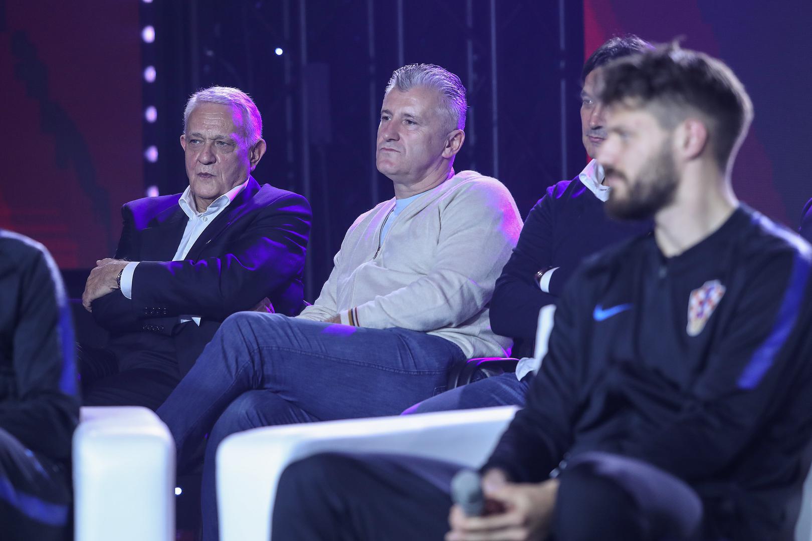 No, predsjednik HNS-a Davor Šuker odlučio se na ležerno izdanje.