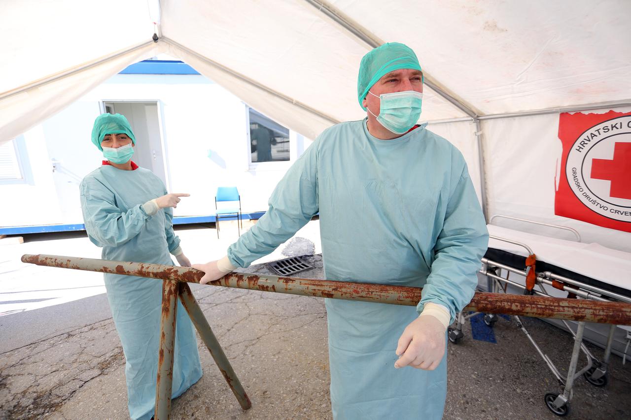 Karlovac: Pacijenti za testiranje na koronavirus u OB Karlovac prolaze proces trijaže