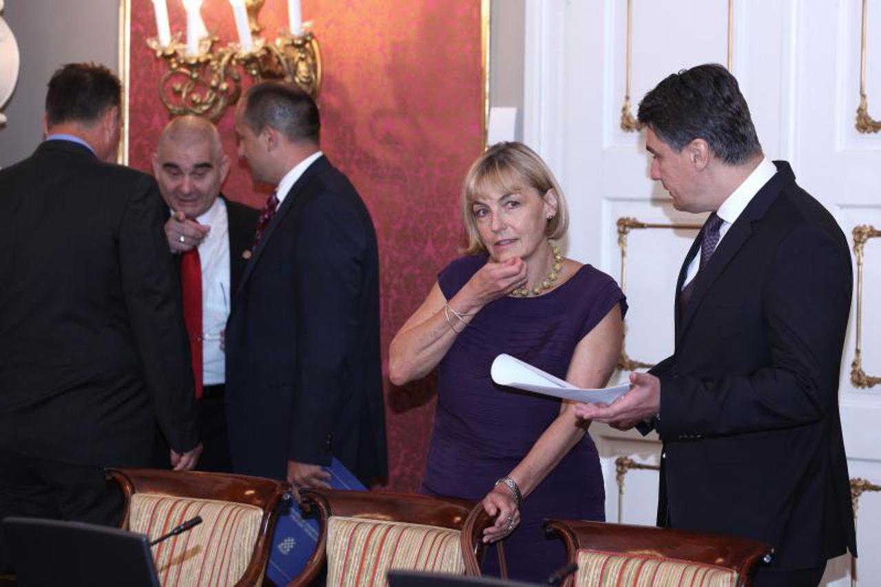 vlada, sjednica vlade (1)