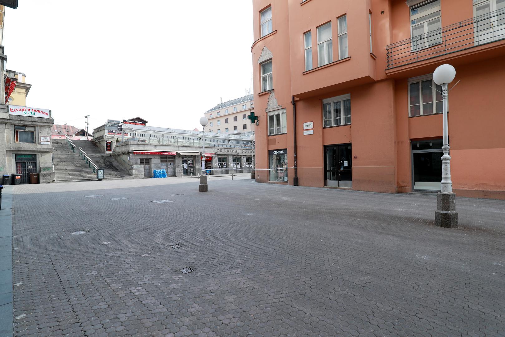 Jutro u centru metropole izgledalo je gotovo apokaliptično.