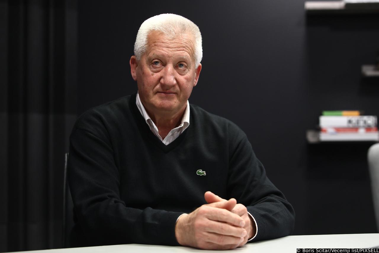 Zagreb: General Pavao Miljavac u studjiu Večernjeg lista 