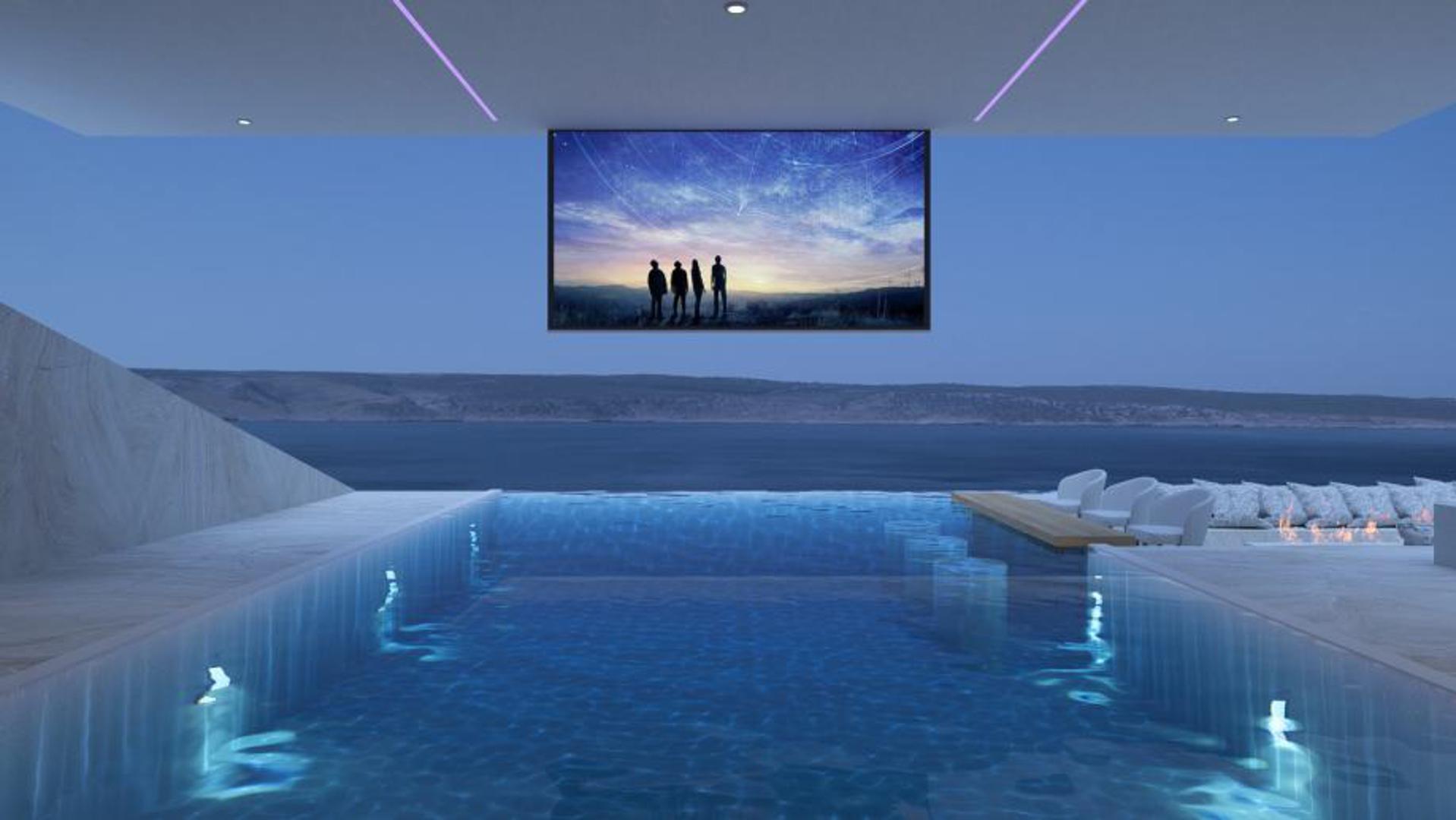 Lokacija je vrlo atraktivna: 400 metara od mora i 100 metara od Nacionalnog parka Paklenica, a do Zadra je manje od sat vremena vožnje.