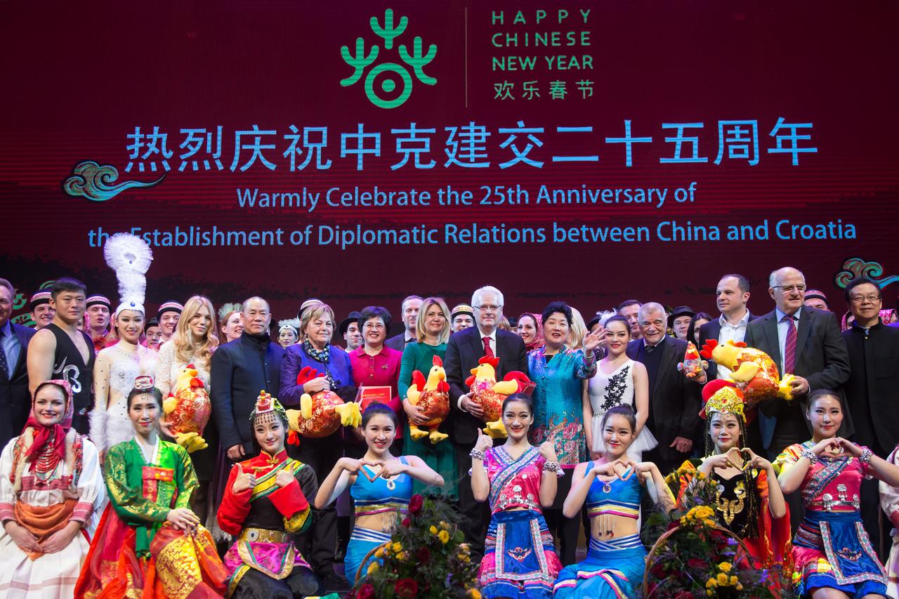 Odnosi su dva i pol desetljeća prijateljski i trgovinski, a u idućim godinama mogli bi postati i mnogo korisniji za Hrvatsku. Tada će i proslave Kineske nove godine biti još značajnije