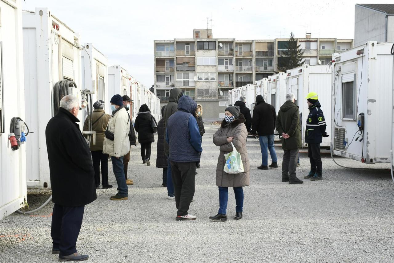 Petrinja: 23 kontejnera na Sajmištu u potpunosti su spremni za prijem stanara