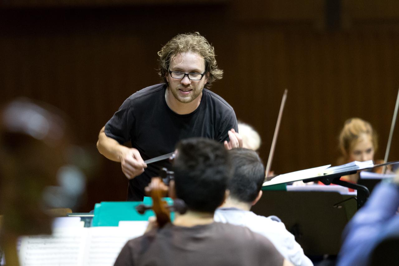 25.09.2014., Zagreb, KD Vatroslav Lisinski -  Dirigent David Danzmayr i pijanistica Elena Baskirova na probi sa Zagrebackom filharmonijom za koncert otvorenja sezone.   Photo: Davor Puklavec/PIXSELL