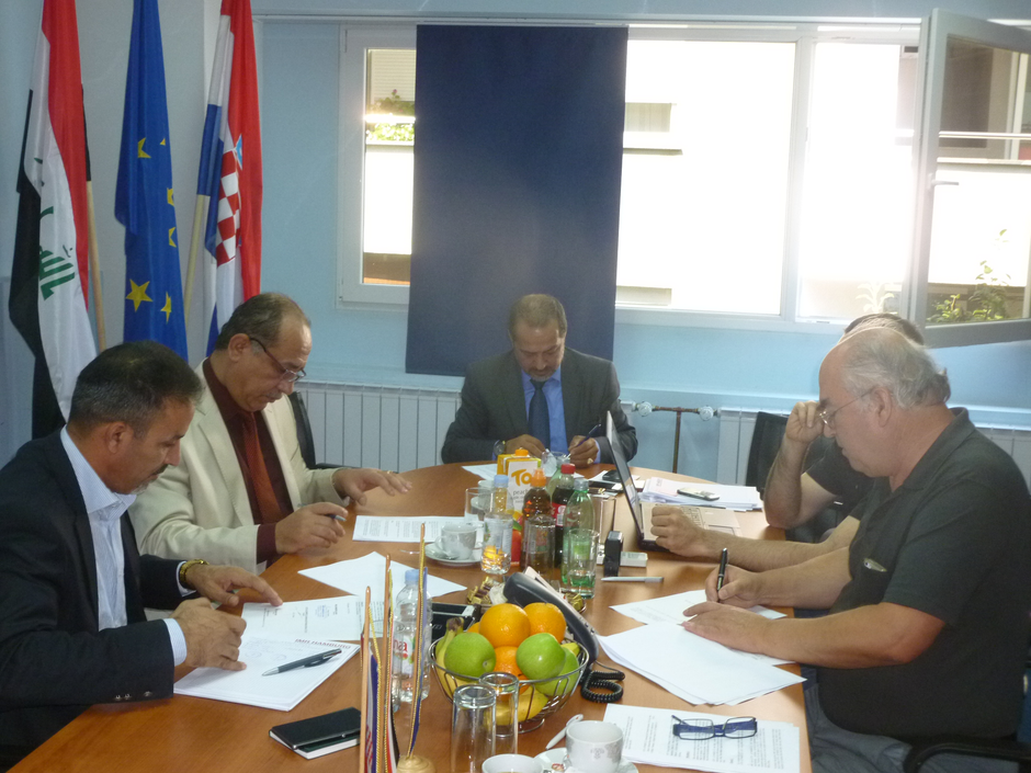 Potpisivanje ugovora 